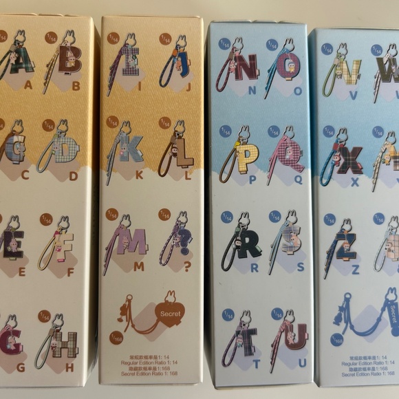 Pop Mart Labubu Pin for Love The Monsters Pendant Blind Box - Picture 6 of 9